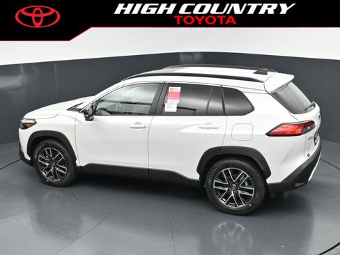 New 2026 Toyota Corolla Cross XLE w/ Convenience Package FWD image 29