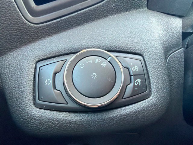 Used 2015 Ford Escape SE FWD image 24