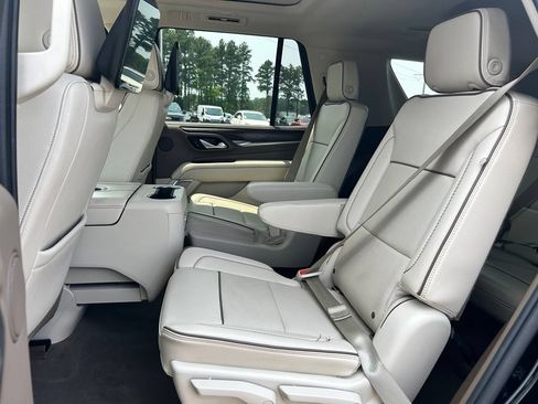 Used 2021 GMC Yukon Denali w/ Denali Ultimate Package AWD/4WD image 17