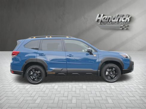 Used 2025 Subaru Forester Wilderness w/ Convenience Package AWD/4WD image 10