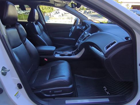 Used 2017 Acura TLX V6 SH-AWD w/ Advance Package image 26