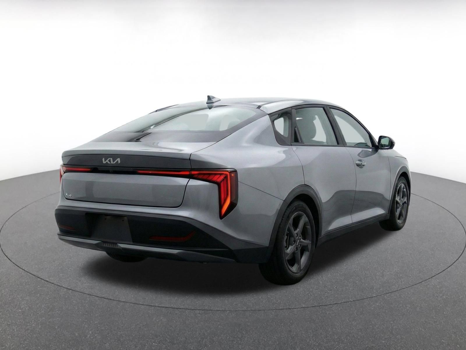 Used 2025 Kia K4 FWD image 10