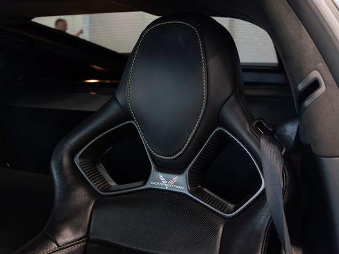 Used 2019 Chevrolet Corvette Z06 RWD image 20