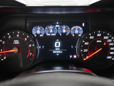 Used 2021 Chevrolet Camaro SS RWD image 20