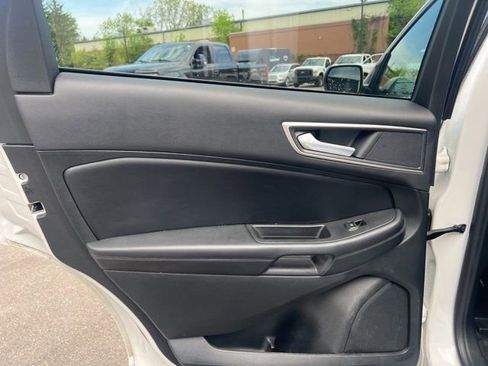 Used 2023 Ford Edge SEL AWD/4WD image 19