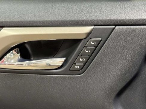 Used 2017 Lexus RX 350 AWD w/ Premium Package image 23