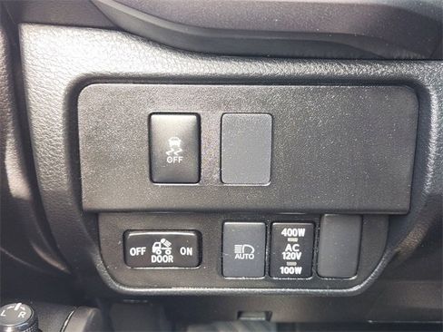 Used 2021 Toyota Tacoma TRD Off-Road image 22