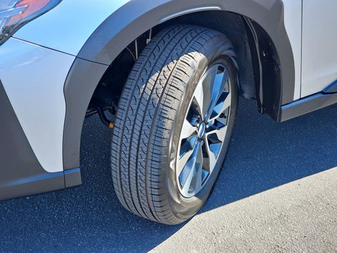 Certified 2023 Subaru Outback Limited image 34