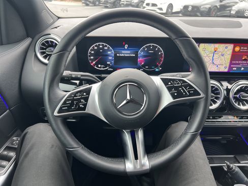 Certified 2025 Mercedes-Benz GLA 250 image 18