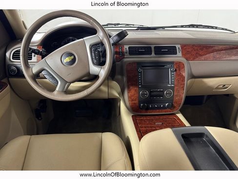 Used 2012 Chevrolet Tahoe LTZ AWD/4WD image 17