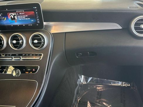 Used 2022 Mercedes-Benz C 300 Coupe image 31