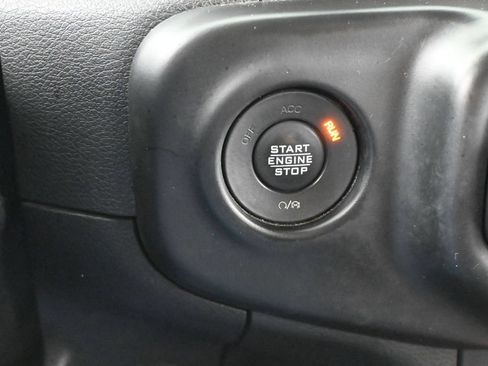 Used 2021 Jeep Wrangler Unlimited Sport AWD/4WD image 26