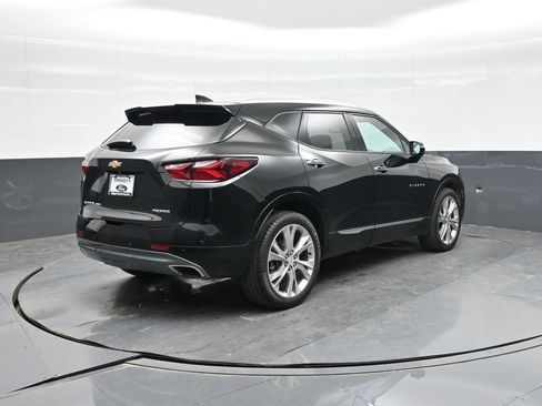 Used 2019 Chevrolet Blazer Premier w/ Sun and Wheels Package AWD/4WD image 10