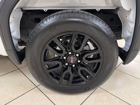 Used 2024 GMC Sierra 1500 Pro w/ Graphite Edition RWD image 20