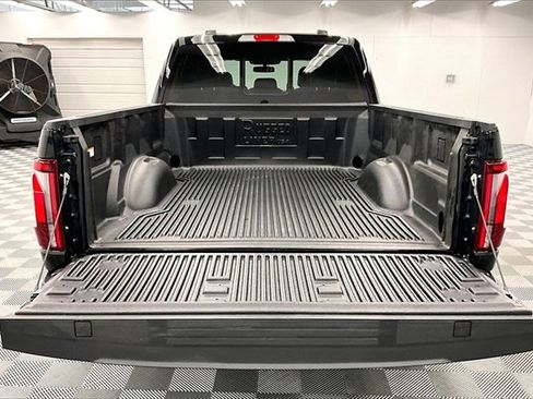 Used 2024 Ford F150 Lariat image 29