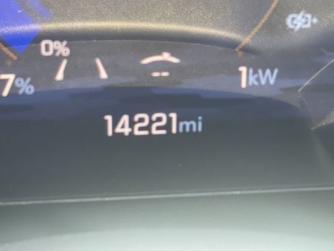 Used 2024 Chevrolet Blazer EV LT AWD/4WD image 15