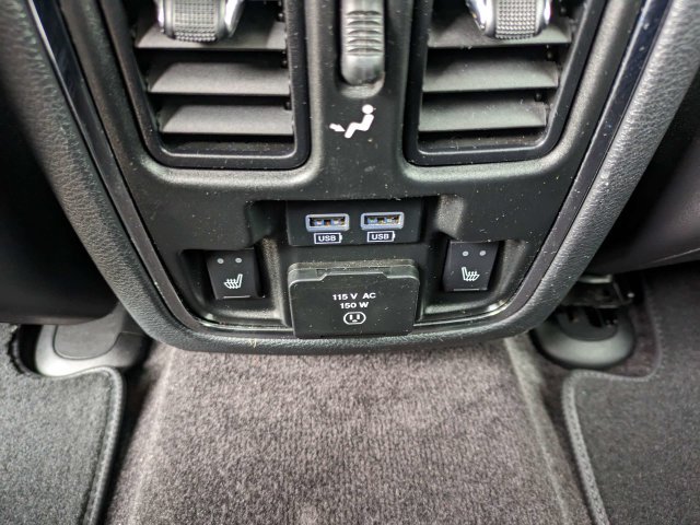 Used 2017 Jeep Grand Cherokee Limited AWD/4WD image 15