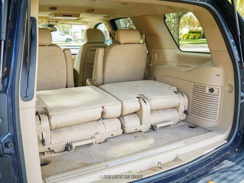 Used 2009 Cadillac Escalade AWD image 91