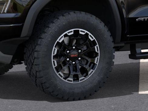 New 2026 GMC Canyon AT4 AWD/4WD image 9