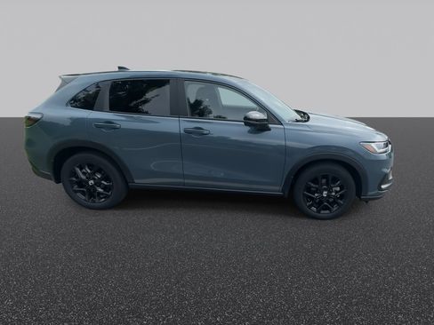 Used 2024 Honda HR-V Sport image 10