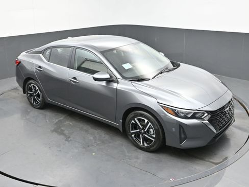 New 2025 Nissan Sentra SV w/ All-Weather Package image 30