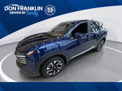 New 2025 Nissan Kicks SV