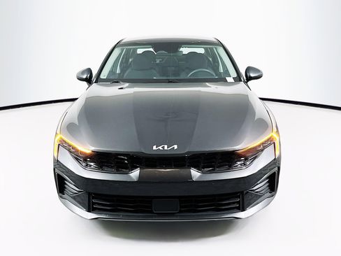 Used 2025 Kia K5 LXS FWD image 2
