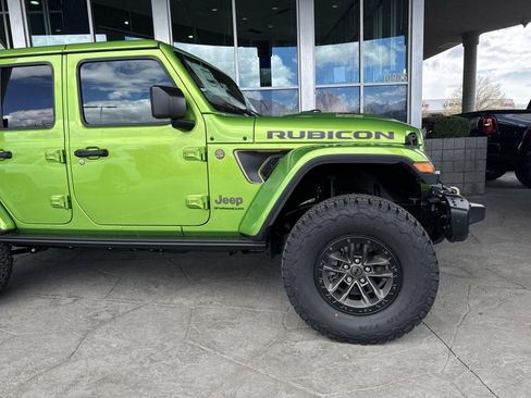 New 2025 Jeep Wrangler Unlimited Rubicon 392 image 15