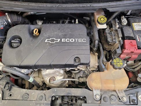 Used 2021 Chevrolet Spark LT FWD image 30