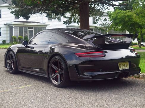 Used 2014 Porsche 911 Turbo S AWD/4WD image 5
