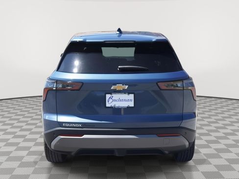 New 2026 Chevrolet Equinox LT FWD image 4