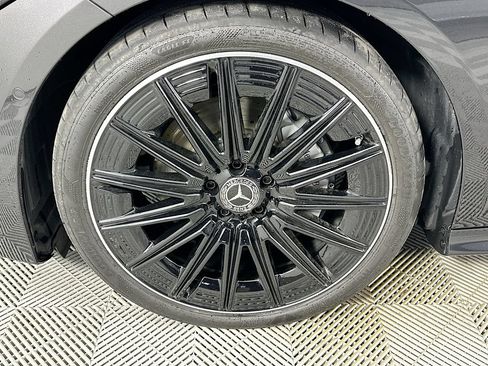 Used 2024 Mercedes-Benz CLE 300 4MATIC Coupe image 32