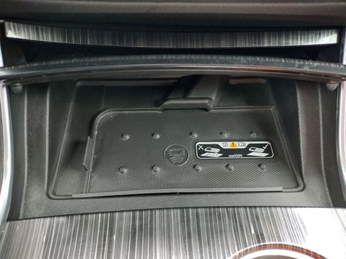 Used 2018 Chevrolet Impala Premier FWD image 9