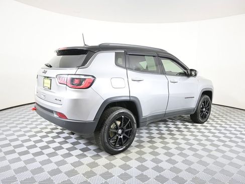 Used 2019 Jeep Compass Trailhawk w/ Safety & Security Group AWD/4WD image 6