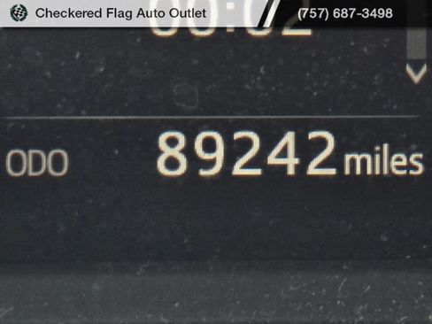 Used 2016 Toyota RAV4 XLE AWD/4WD image 26