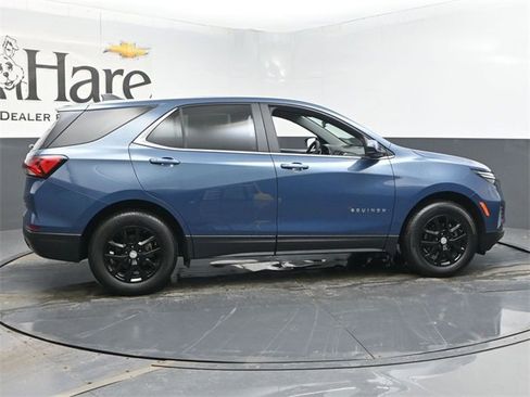 Used 2024 Chevrolet Equinox LT image 36