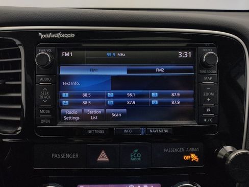 Used 2014 Mitsubishi Outlander GT AWD/4WD image 25