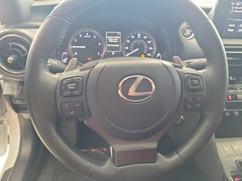 Used 2025 Lexus IS 350 F Sport RWD image 27