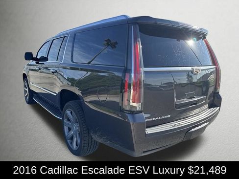 Used 2016 Cadillac Escalade ESV Luxury RWD image 5