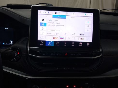 Used 2024 Jeep Compass Trailhawk w/ Trailhawk Elite Group image 20