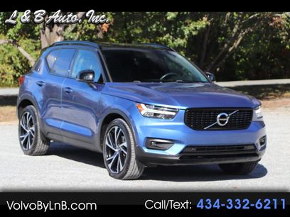 Used 2020 Volvo XC40 T5 R-Design