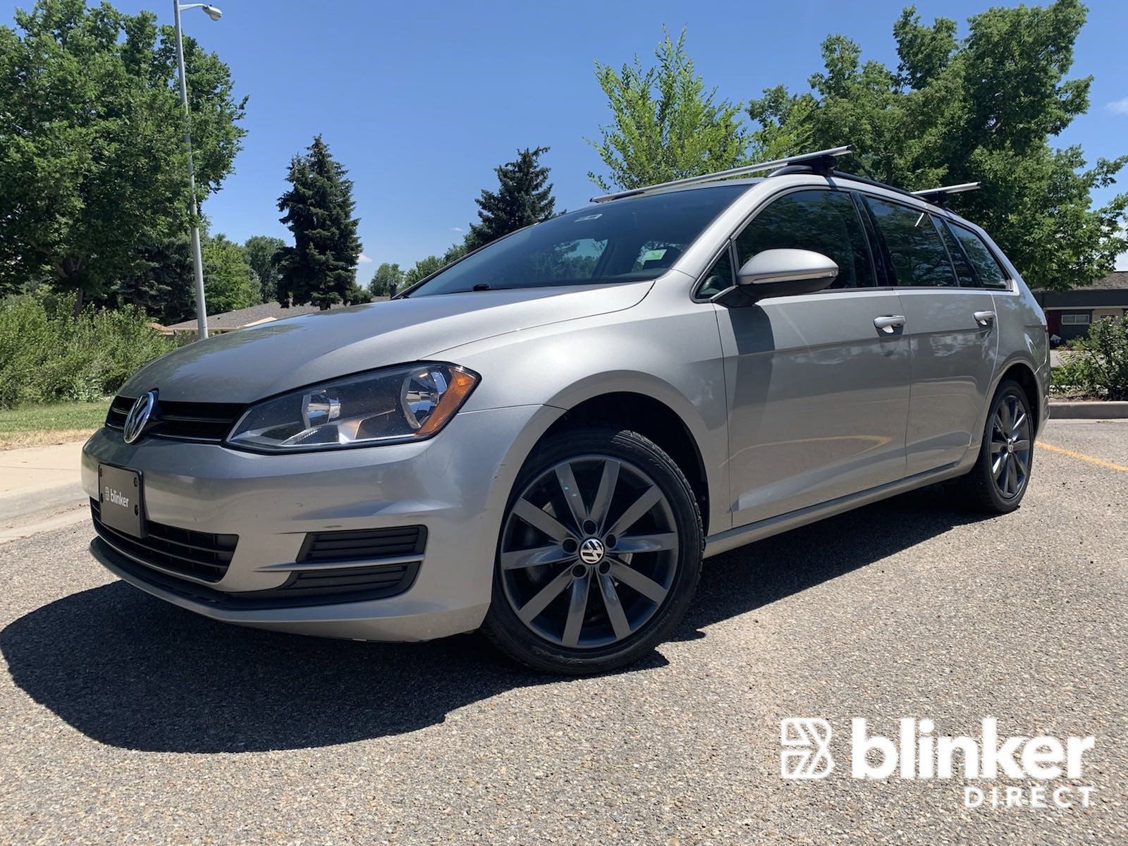 Used 2017 Volkswagen Golf S AWD/4WD image 1