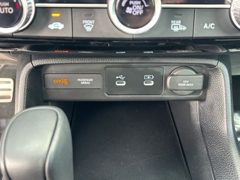 Used 2025 Honda Civic Sport image 26