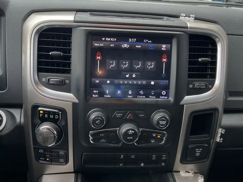 Used 2018 RAM 1500 Big Horn image 13