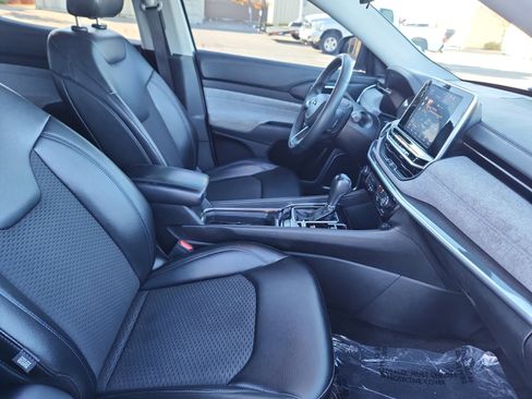 Used 2022 Jeep Compass Latitude image 20