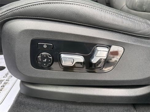 Used 2021 BMW X5 xDrive40i w/ M Sport Package image 36