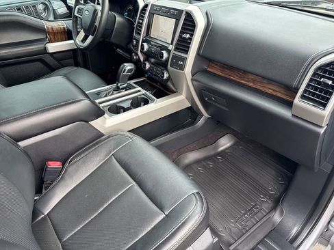 Used 2020 Ford F150 Lariat w/ Equipment Group 502A Luxury AWD/4WD image 30