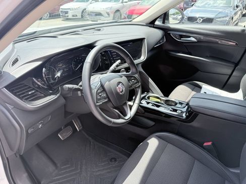 Used 2022 Buick Envision Preferred FWD image 9
