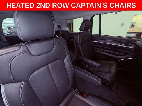 Used 2022 Jeep Grand Cherokee L Limited w/ Luxury Tech Group II image 14