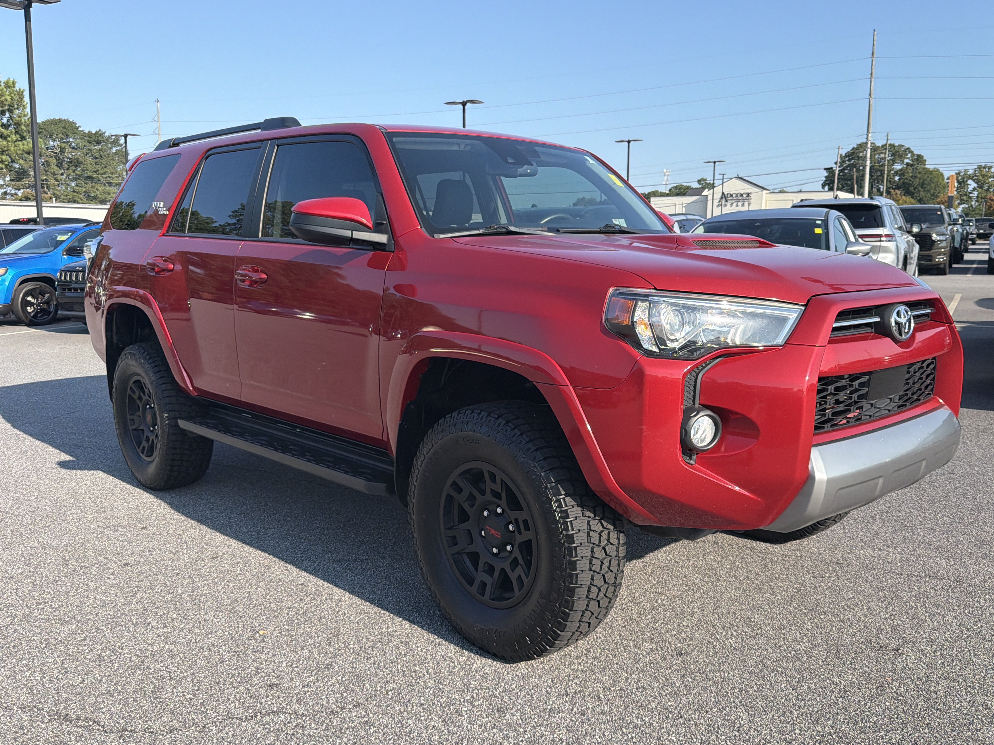 Used 2020 Toyota 4Runner TRD Off-Road AWD/4WD image 4
